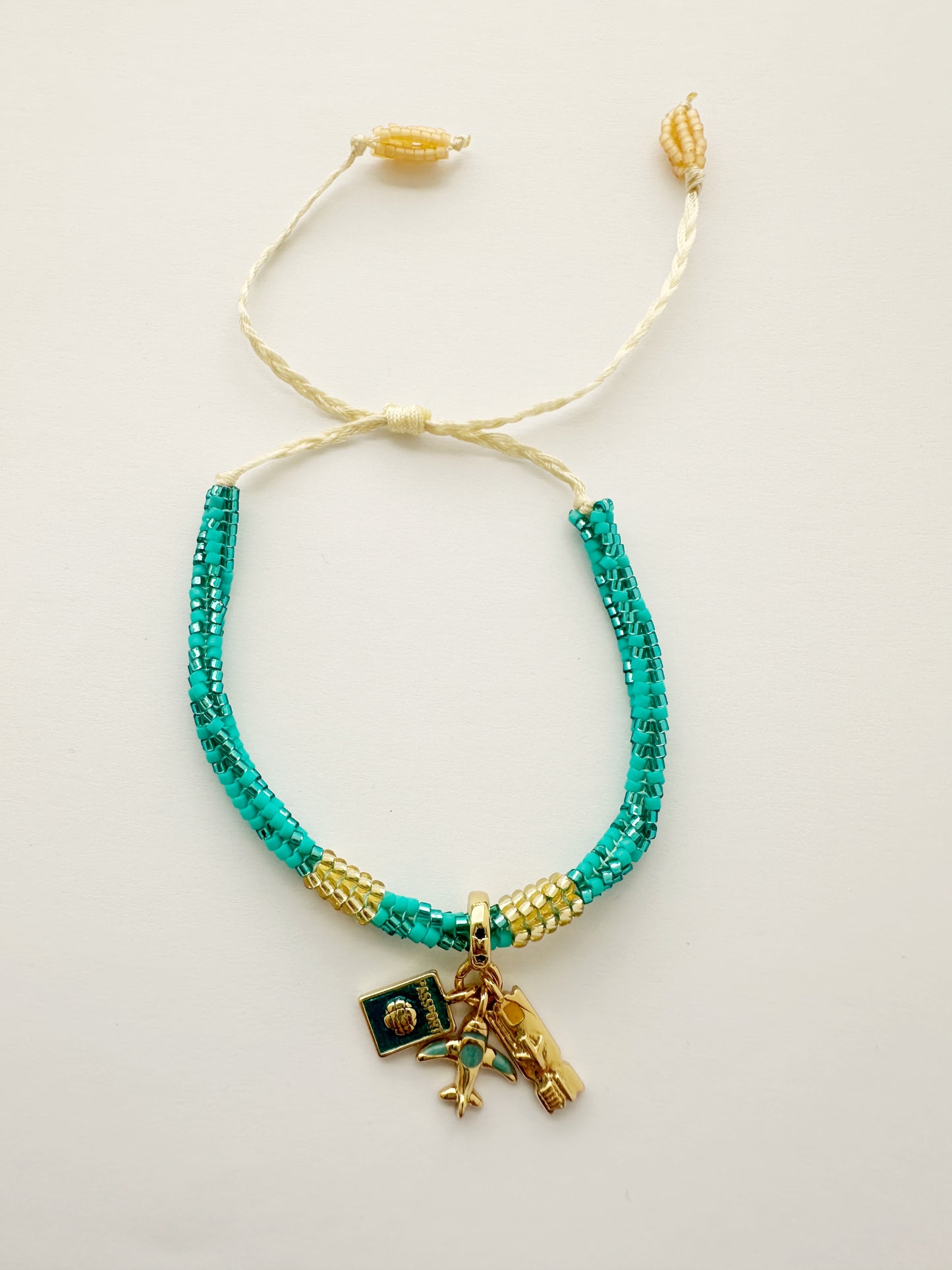 PULSERA CHARMS