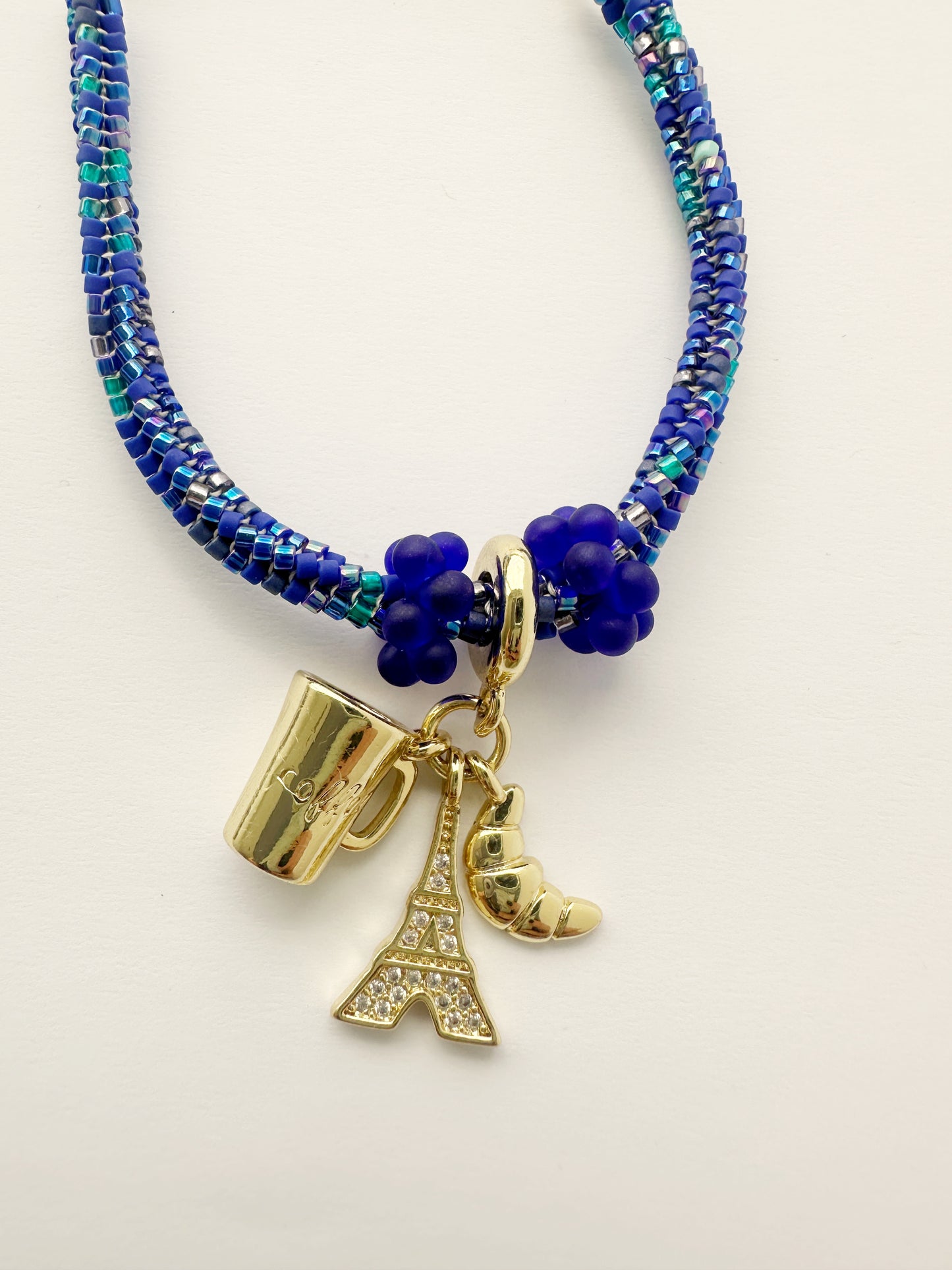 PULSERA CHARMS