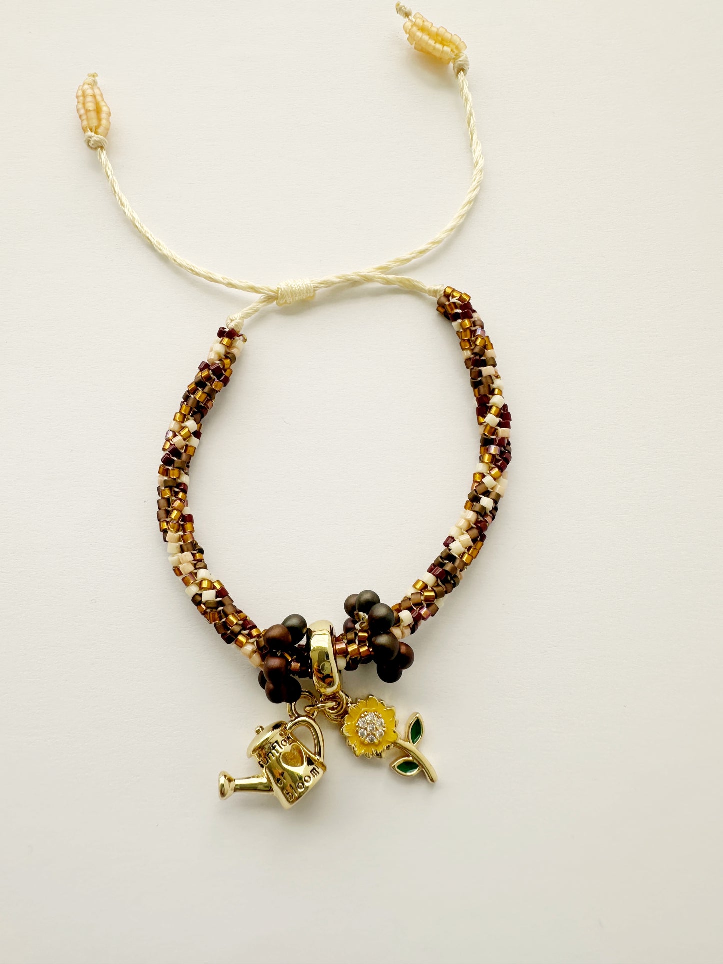 PULSERA CHARMS