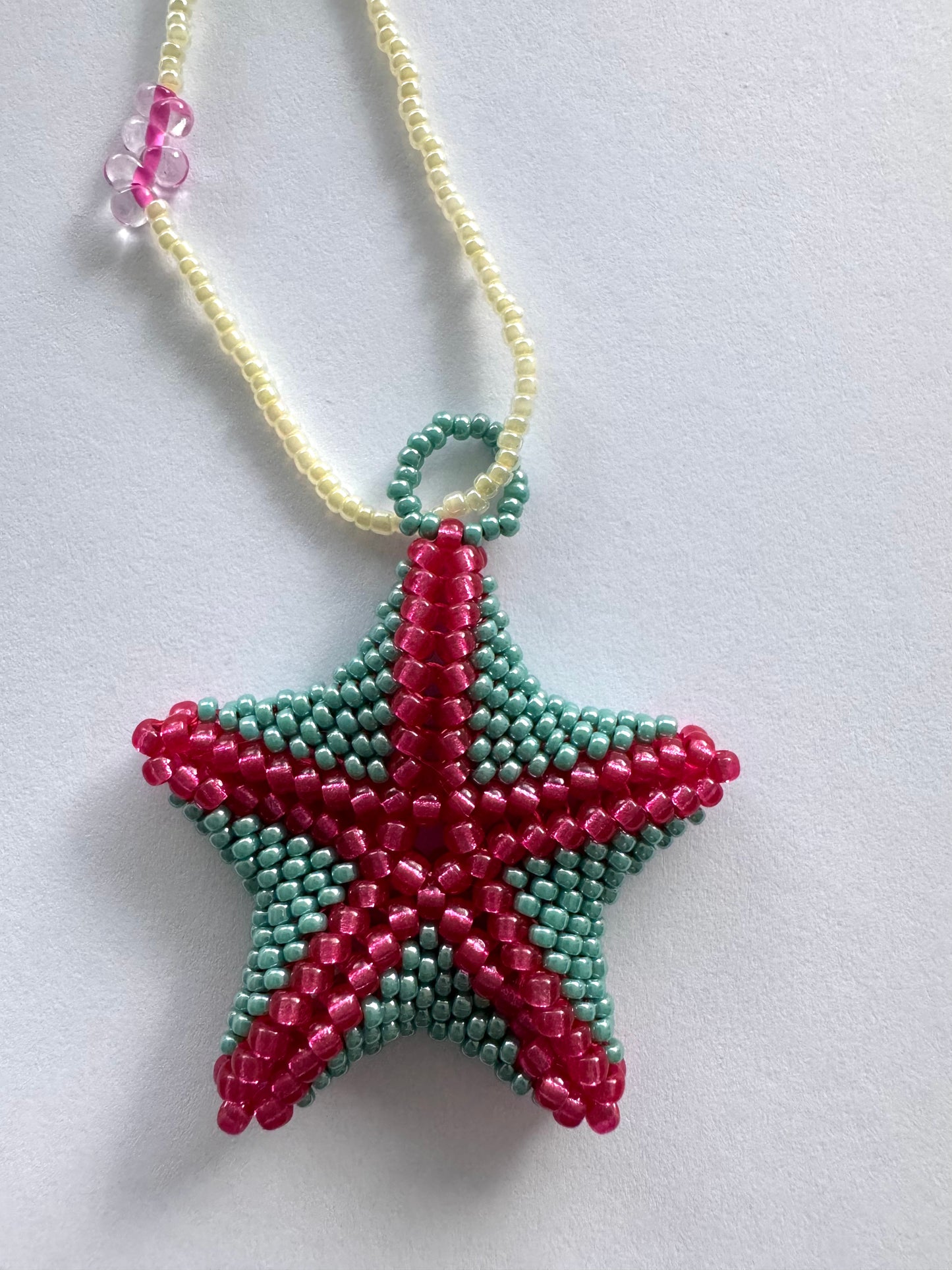 COLLAR ESTRELLA CORAL