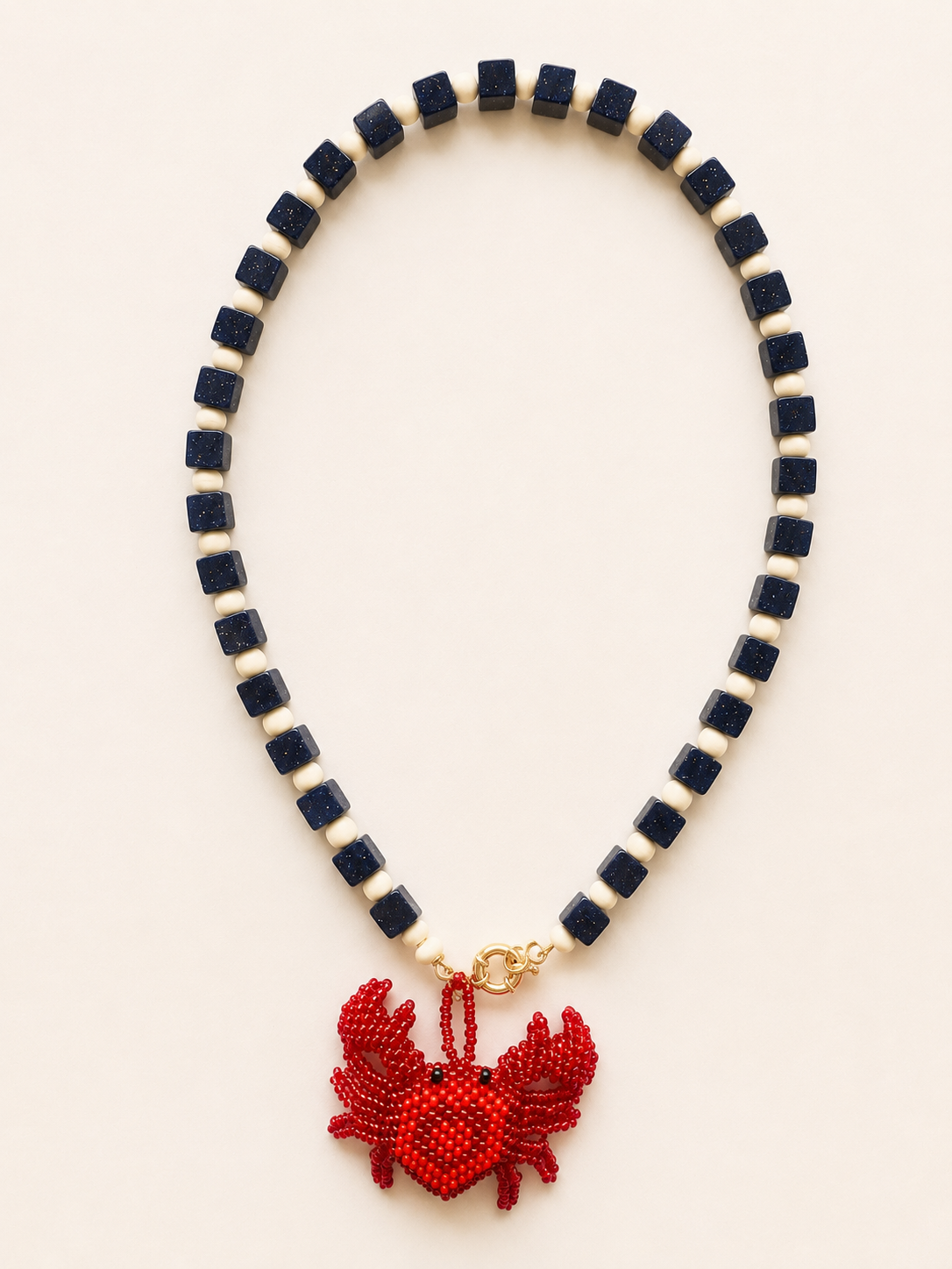COLLAR CANGREJO CARMESI
