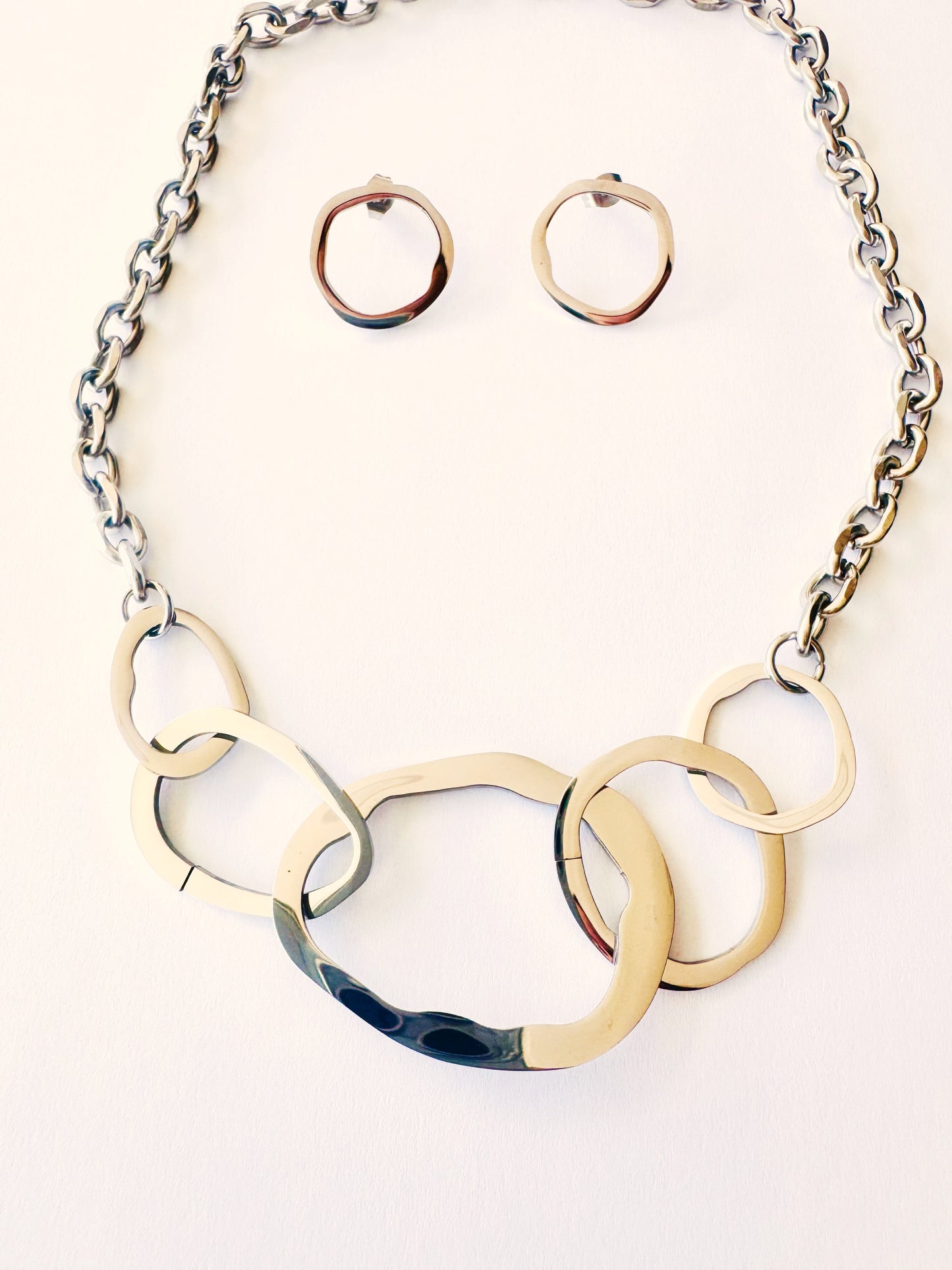 COLLAR AURA PLATEADA