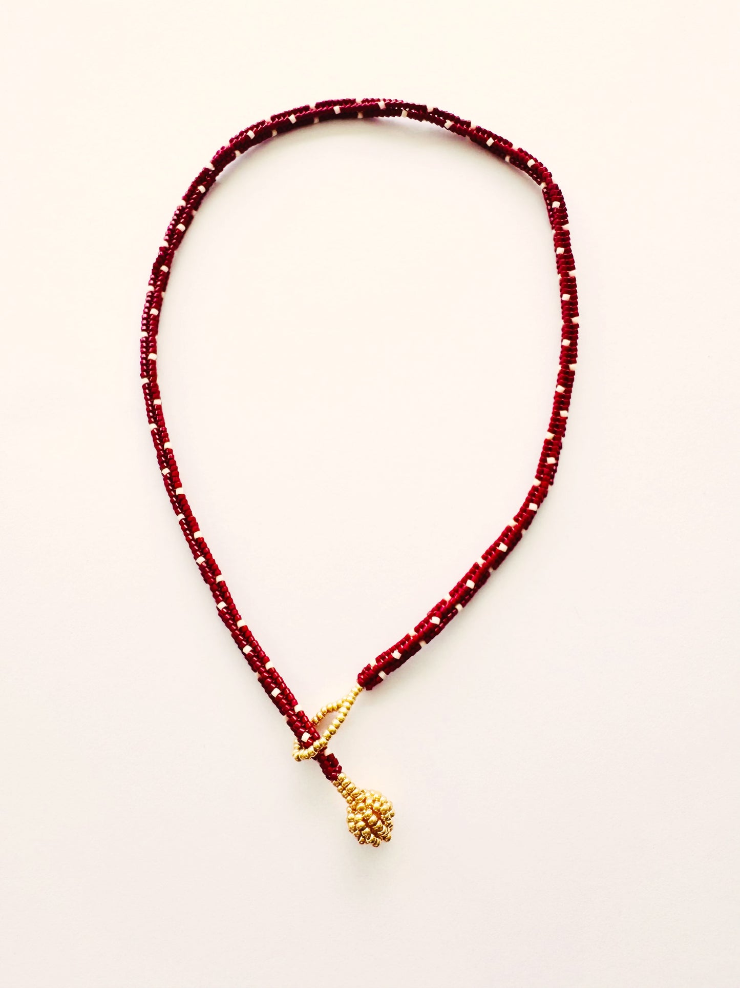 COLLAR NUDO DE LUZ
