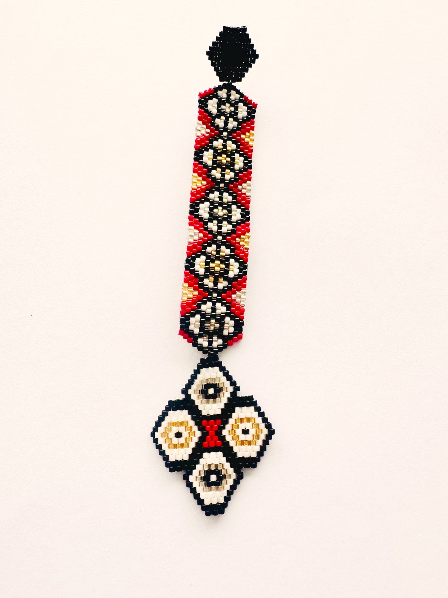 ARETA RAIZ TRIBAL