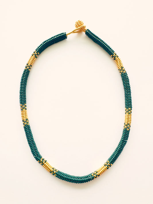 COLLAR ESMERALDA DORADA