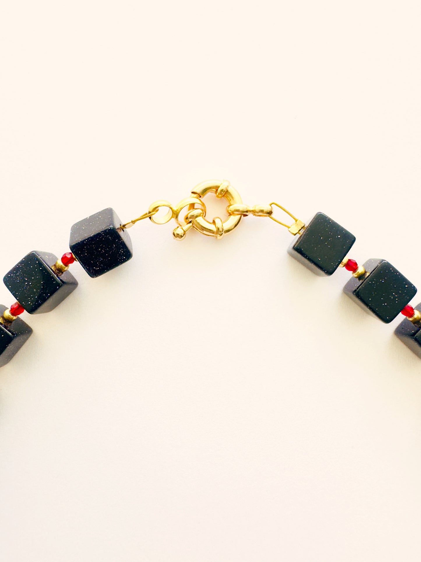 COLLAR CORAZÓN ECLIPSE