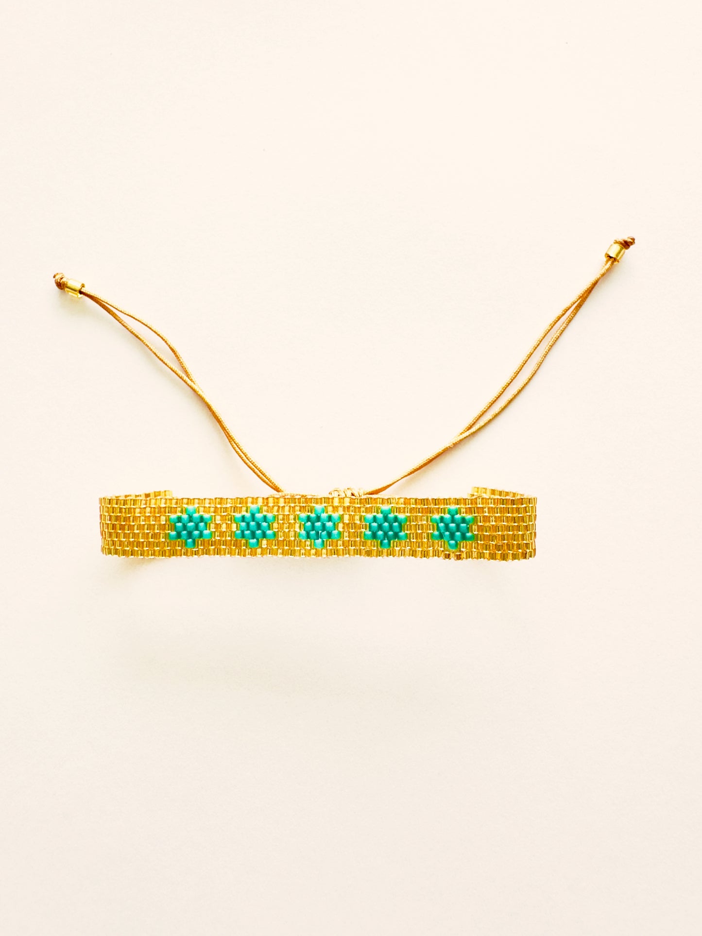 PULSERA AURA ESTRELLADA