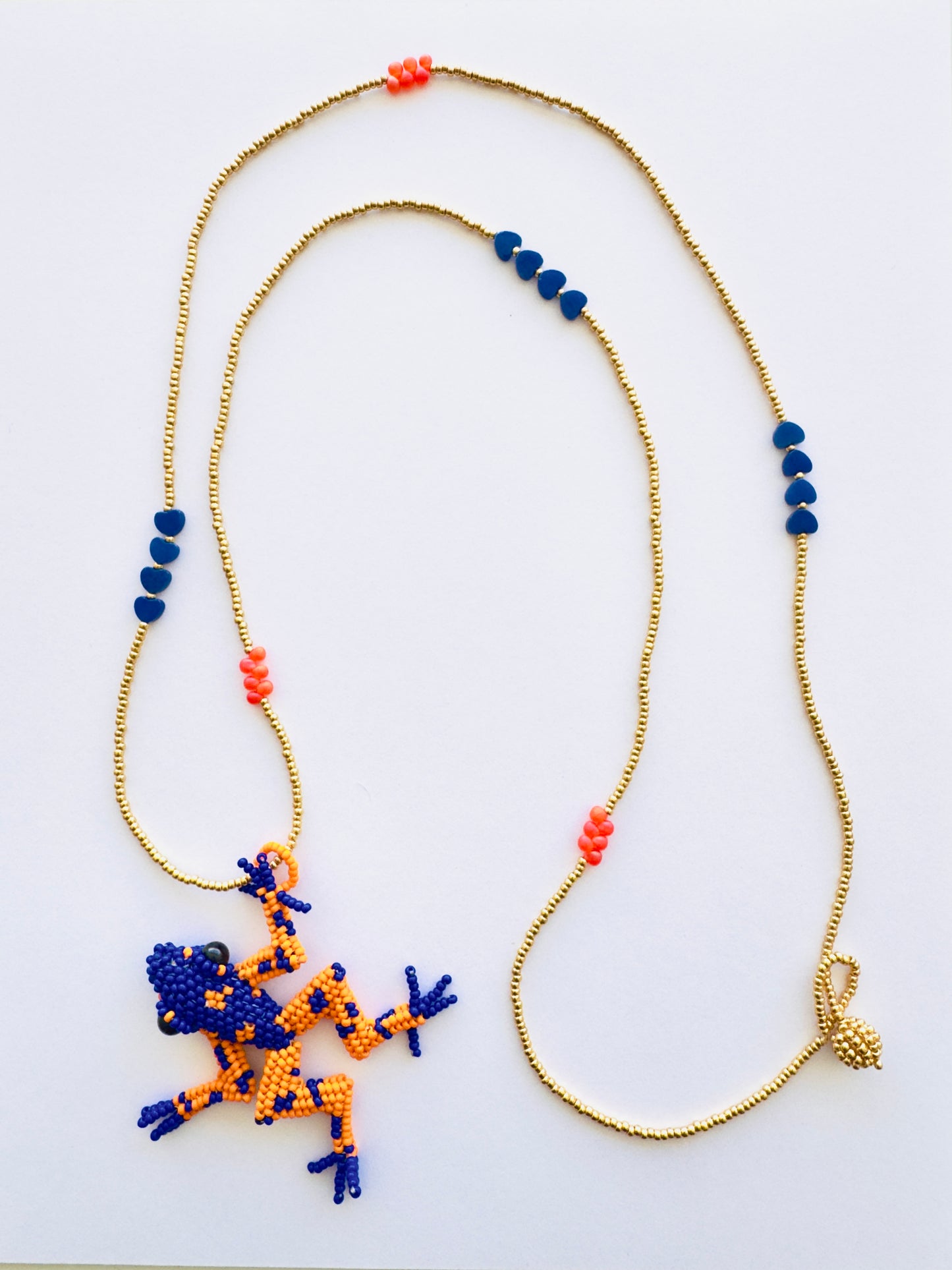 COLLAR SALTA RANA