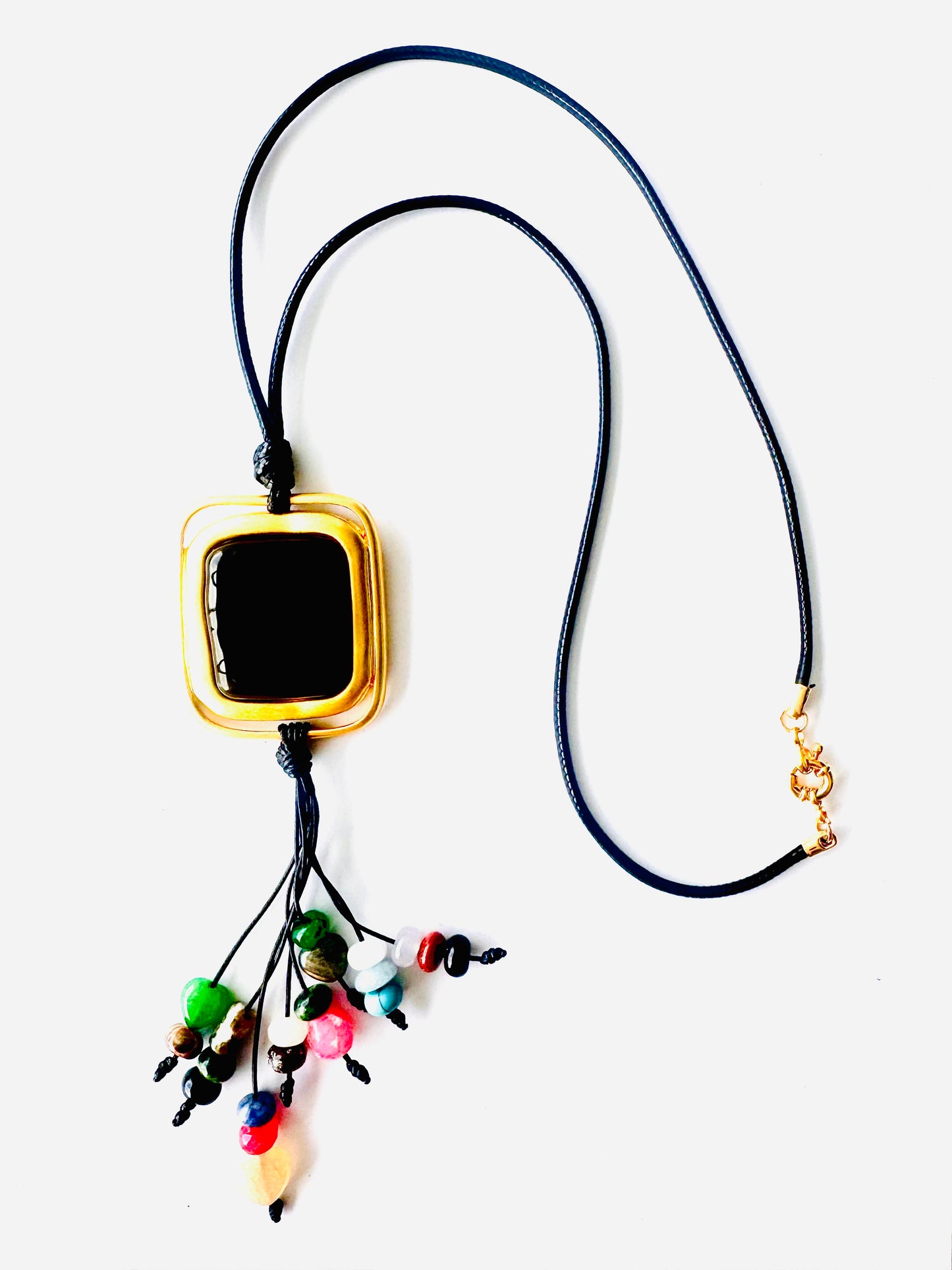 COLLAR NOIR