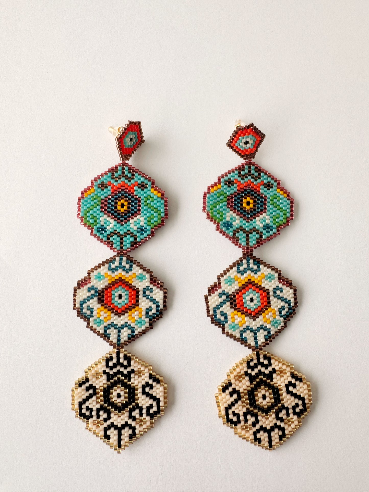 Aretas Mándala Color