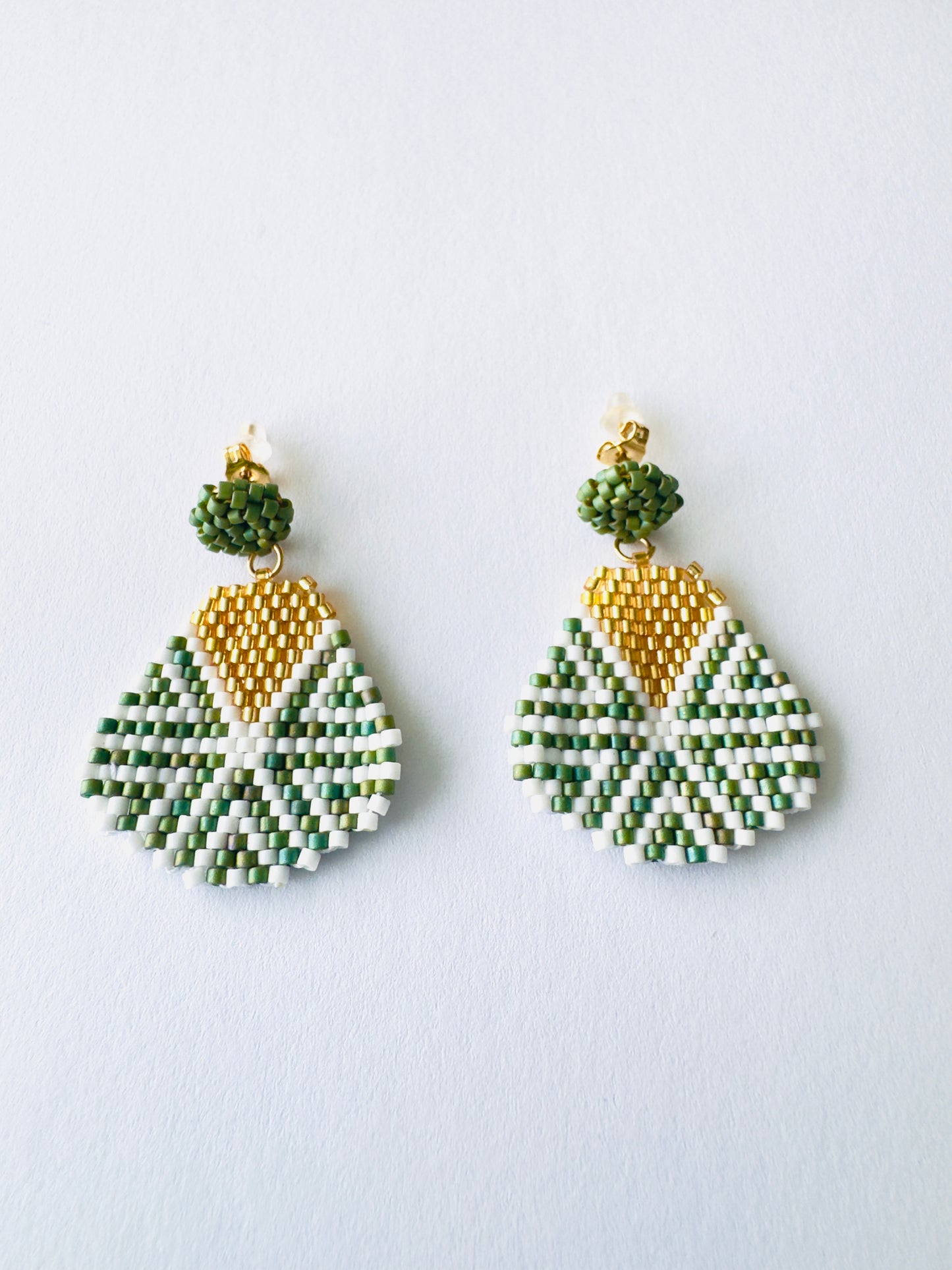 Aretes verde Aura